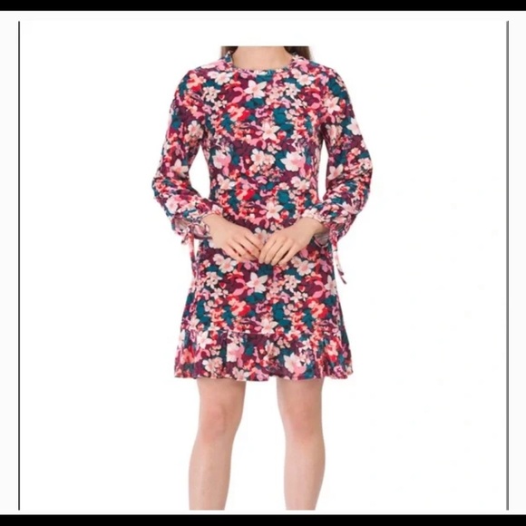 BCBGENERATION Mock Neck Velvet Retro Floral Ruffle Hem Mini Dress Size 8 NWT - Picture 1 of 9